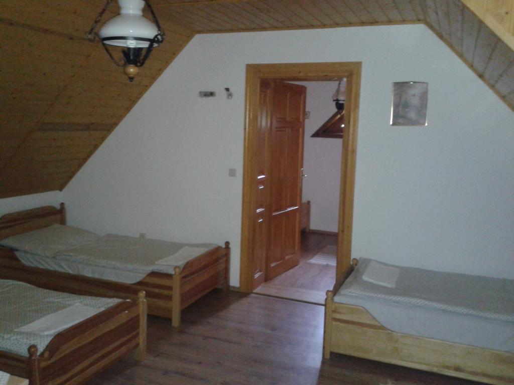 ホテル Nosztalgia Vendeghaz ザラエゲルセグ 部屋 写真